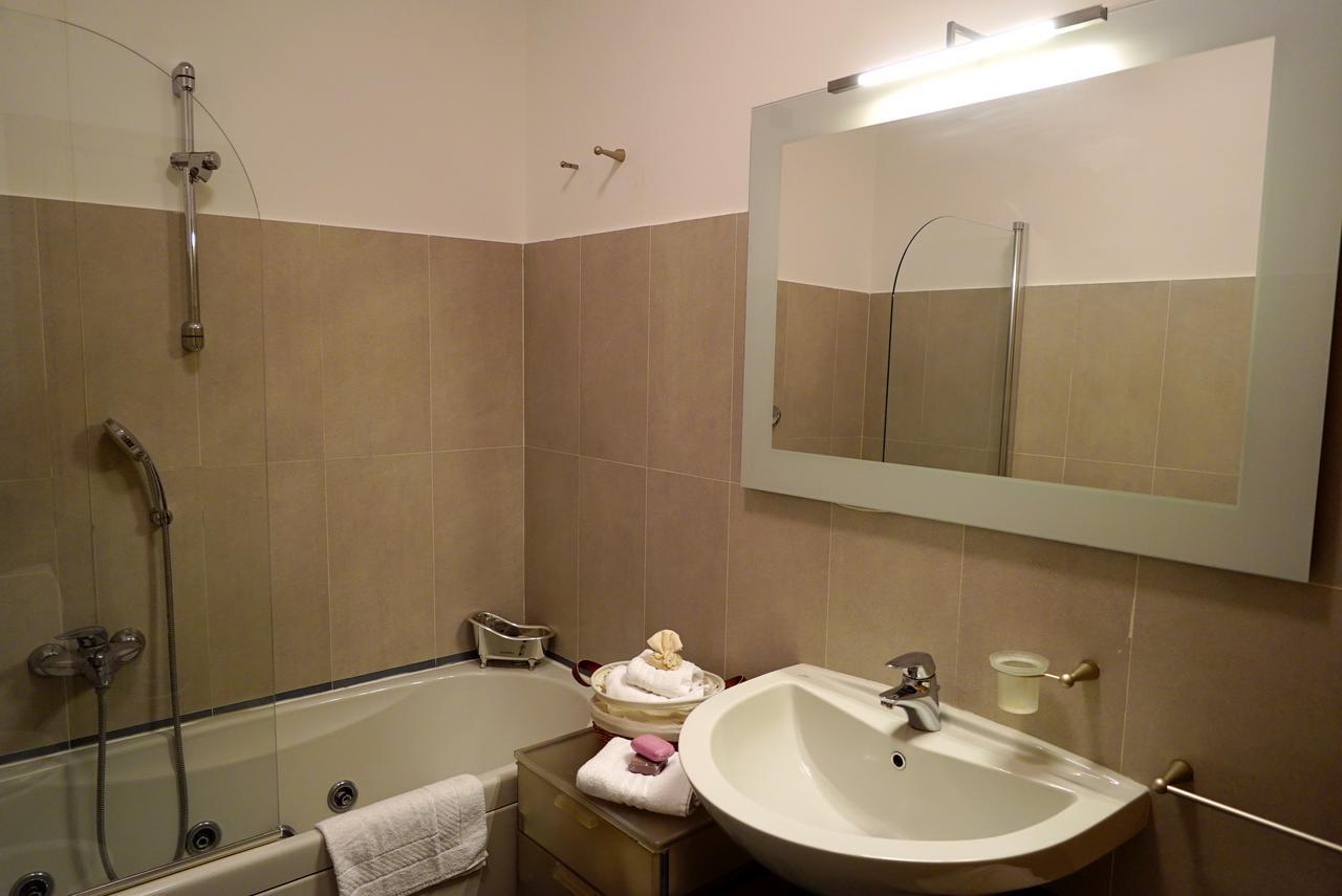 Duomo Apartment Milano Ngoại thất bức ảnh